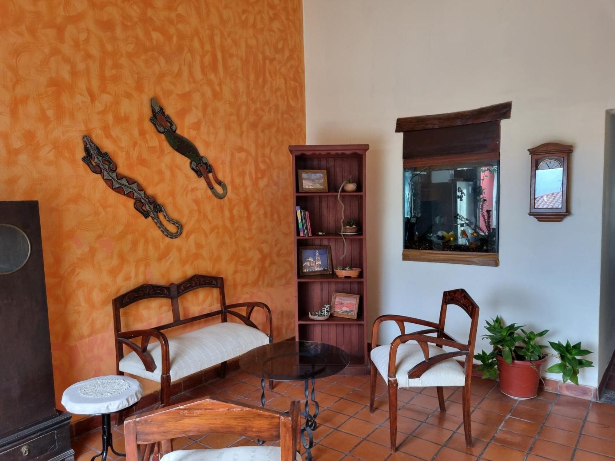Hostal Las Rosas Salta Ngoại thất bức ảnh