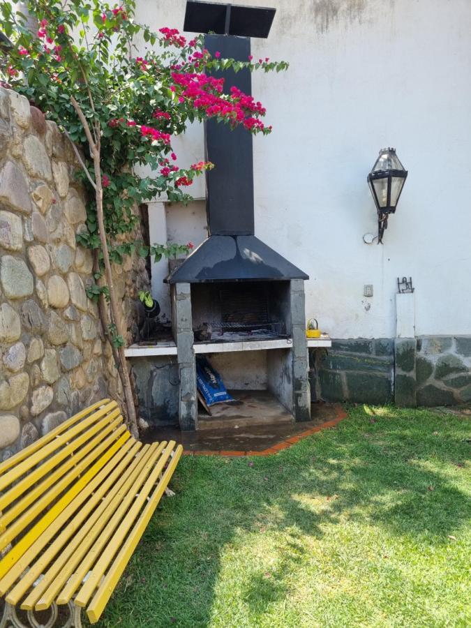 Hostal Las Rosas Salta Ngoại thất bức ảnh