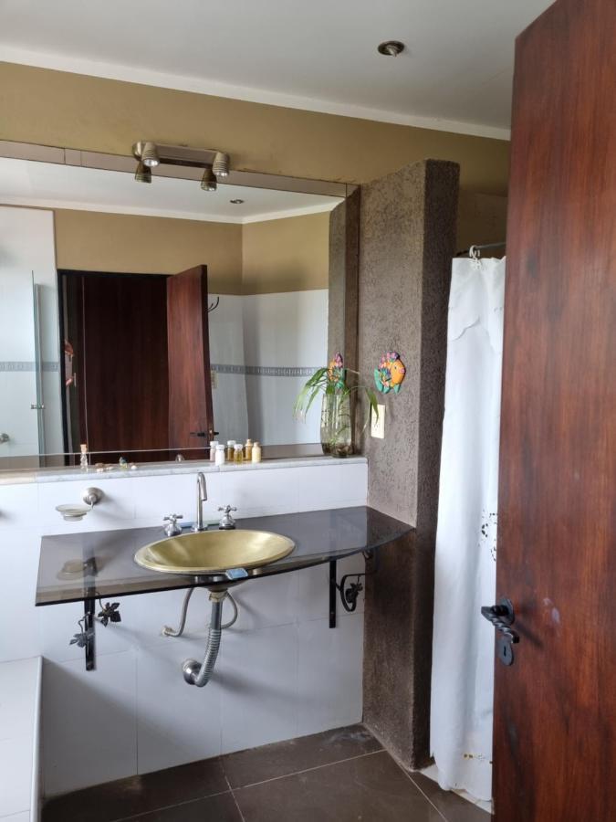 Hostal Las Rosas Salta Ngoại thất bức ảnh