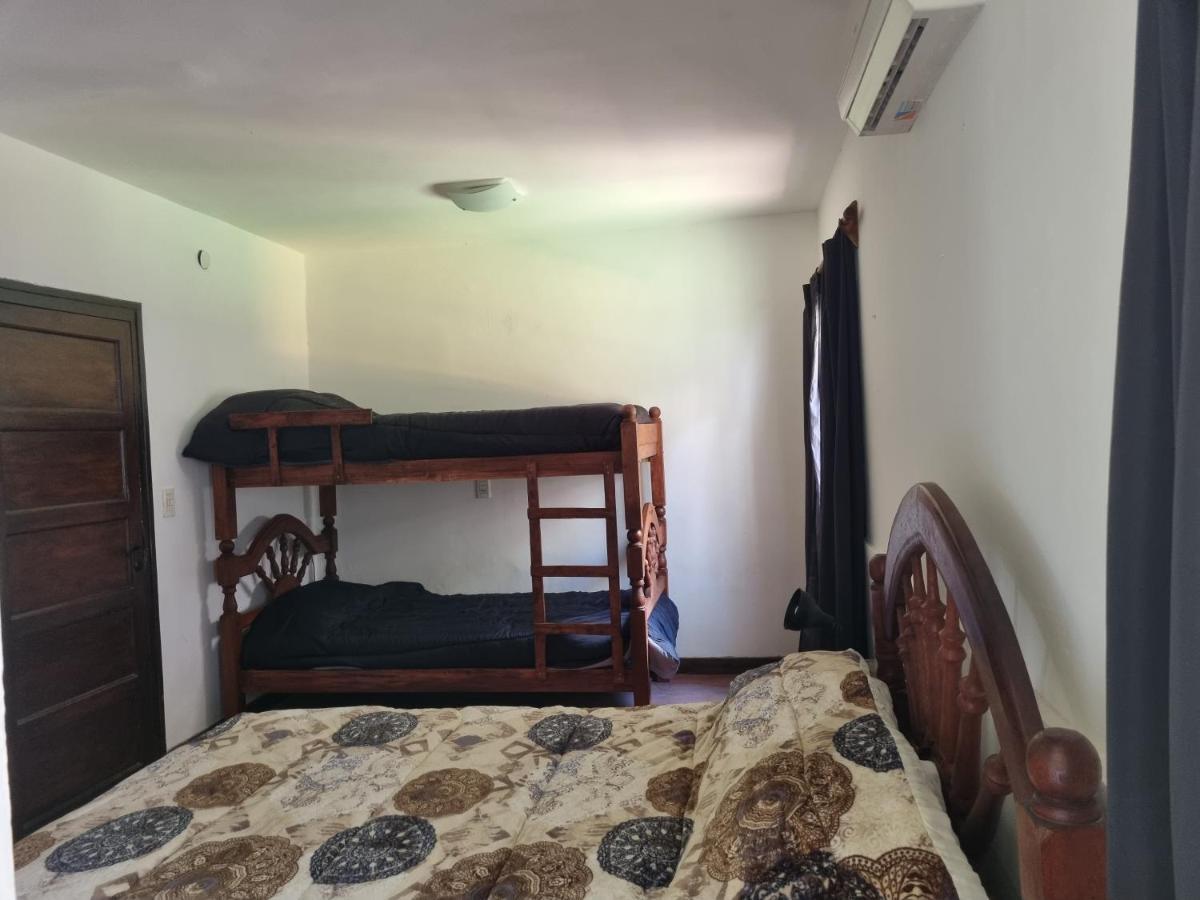 Hostal Las Rosas Salta Ngoại thất bức ảnh